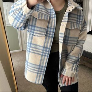 NWT H&M Shacket Beige/Blue Size Large